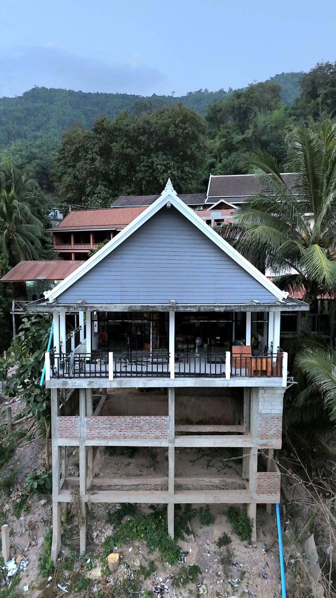Inn Riverside Hostel Pb Muang Pakbèng Eksteriør billede