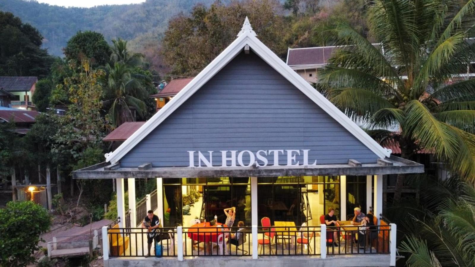 Inn Riverside Hostel Pb Muang Pakbèng Eksteriør billede